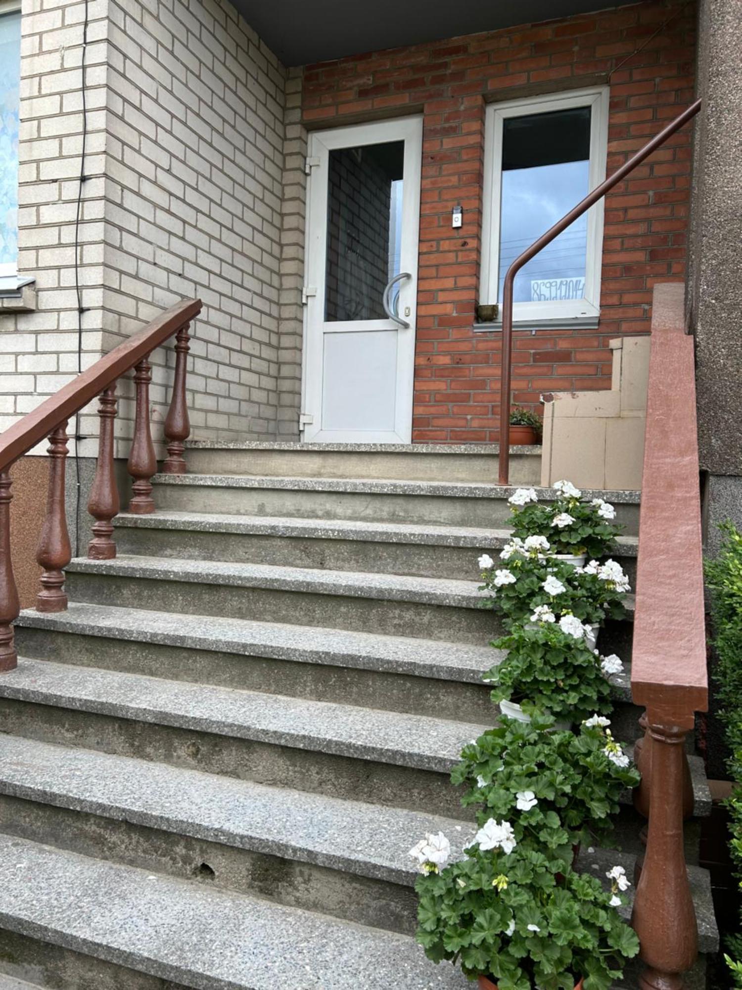 Valjote Otel Tauragė Dış mekan fotoğraf